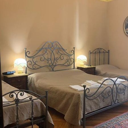 Laura Affittacamere Palermo Buitenkant foto