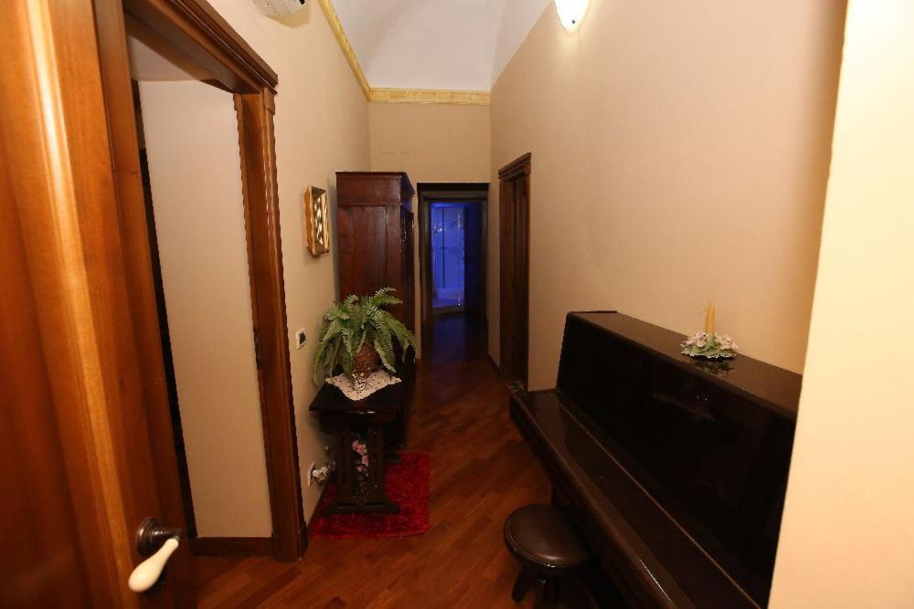 Laura Affittacamere Palermo Buitenkant foto